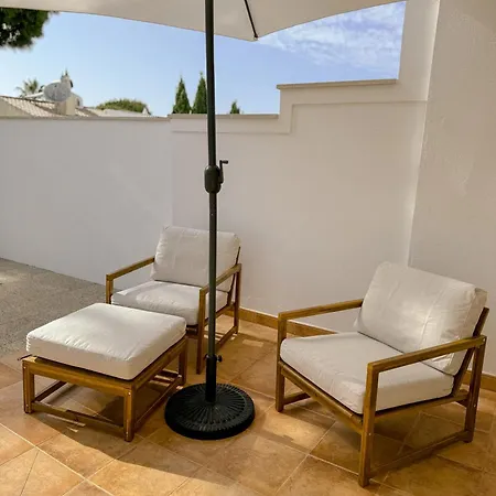 فيلة Casa Vaga - Garrao House لول