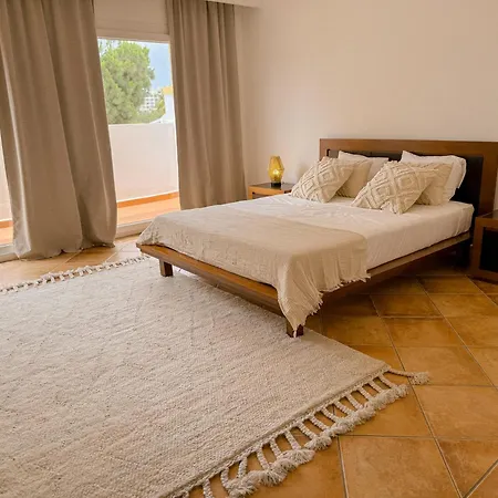 فيلة Casa Vaga - Garrao House لول